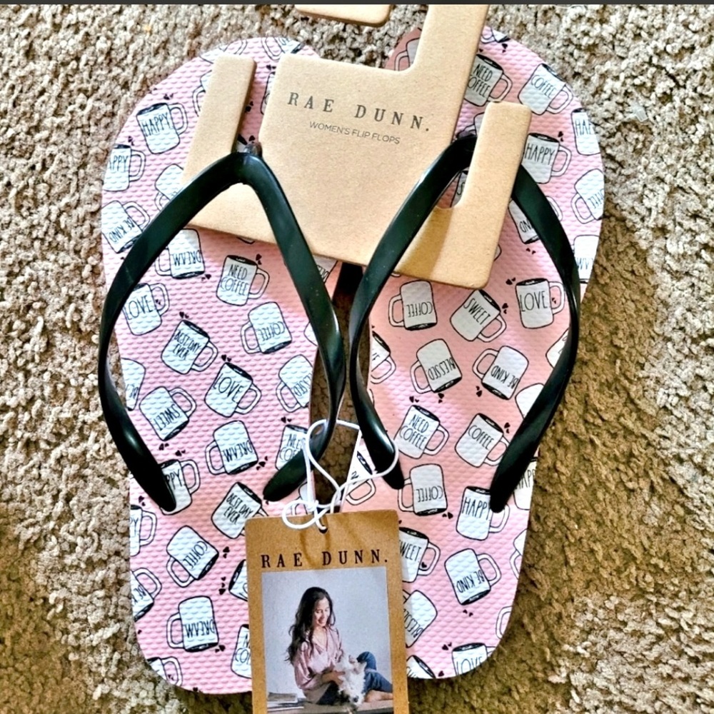 RAE DUNN Womens Flip Flops NWT